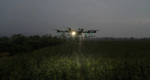 Spraying Drones - T30 Night Spraying copia